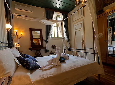 Отель Casa Leone 3*